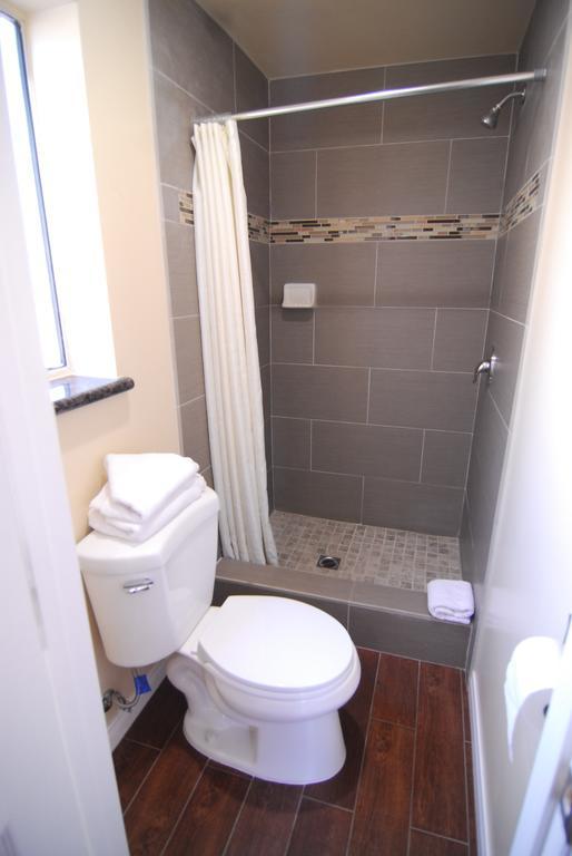 Studio City Inn - Near Universal Studios Hollywood Los Angeles Room photo